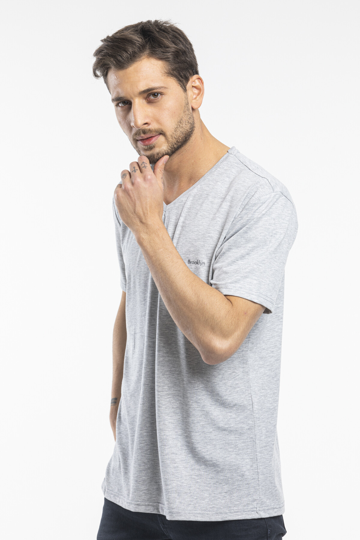 Süperlife Erkek V Yaka Slim Fit Brooklyn Baskılı Kısa Kollu Tişort SPR 265
