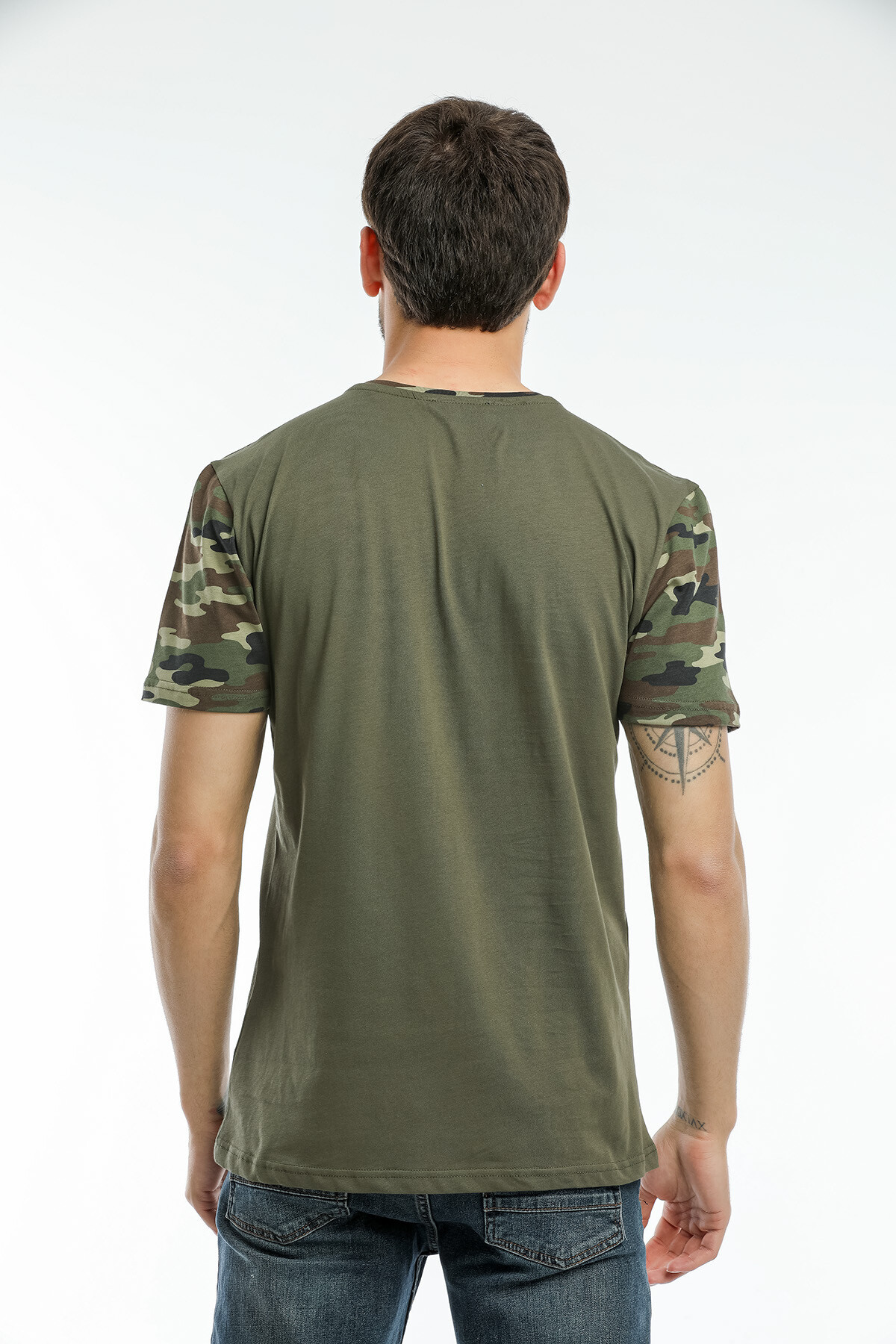 Süperlife Erkek Bisiklet Yaka Slim Fit Kol ve Ön Garnili Tişort SPR21Y06