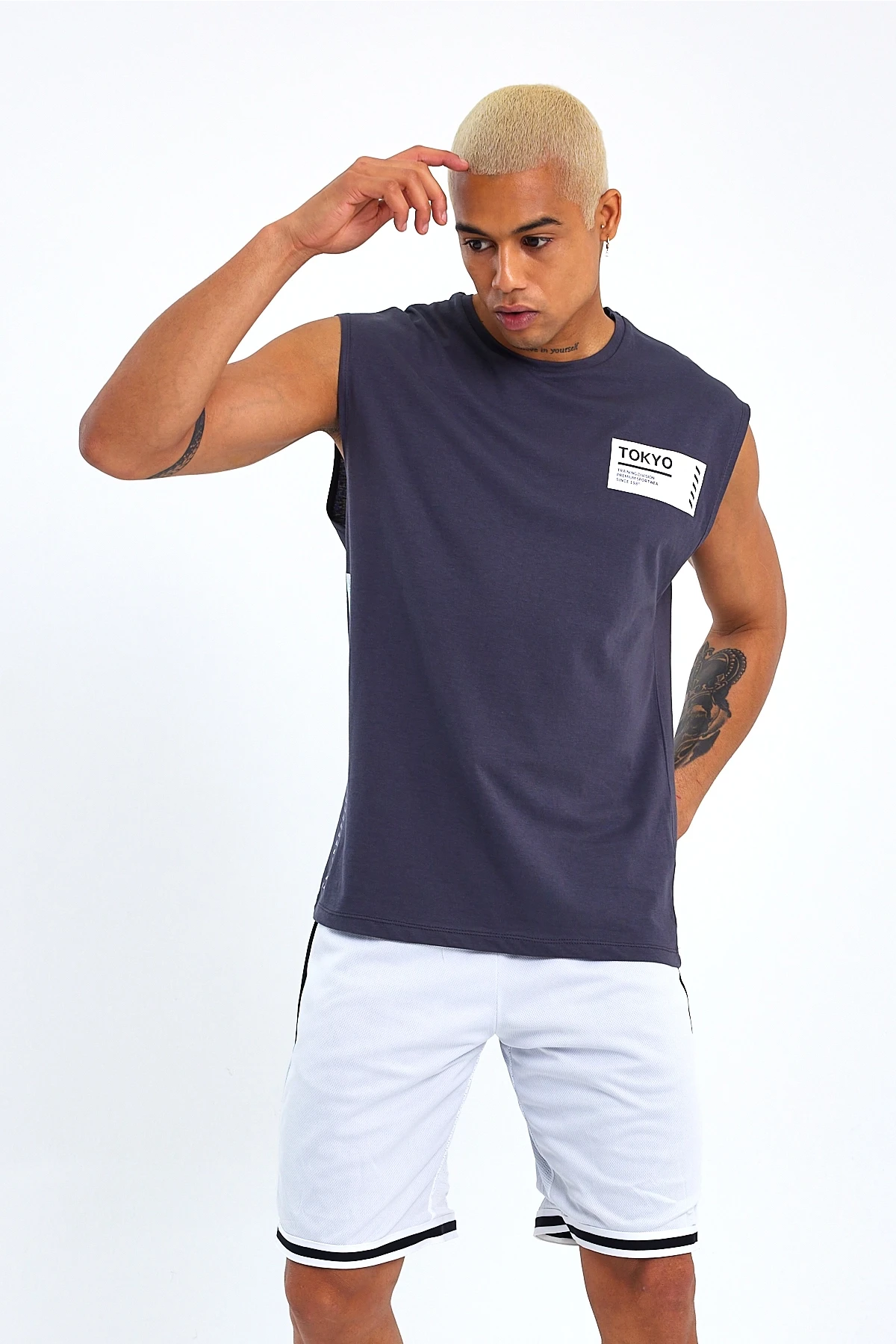 Erkek Bisiklet Yaka Regular Fit Tokyo Baskılı Tişort SPR23AT345