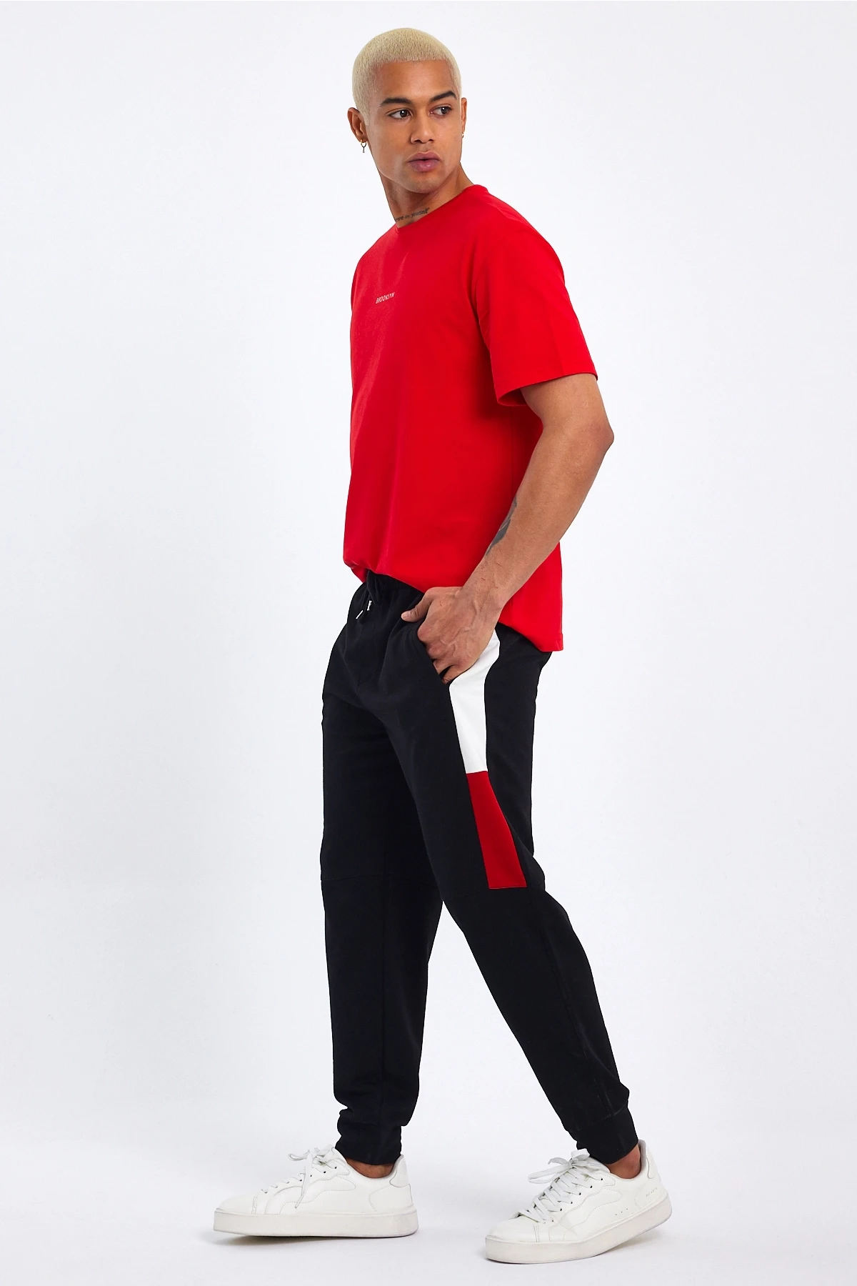 Süperlife Erkek Garnili Regular Fit İnce Eşofman Altı SPR23EA351