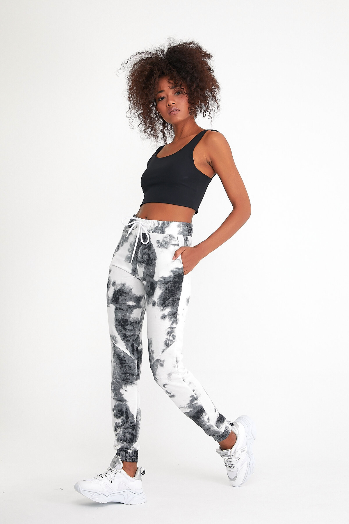 Süperlife Kadın Regular Fit İnce Eşofman Altı SPR22BE158 