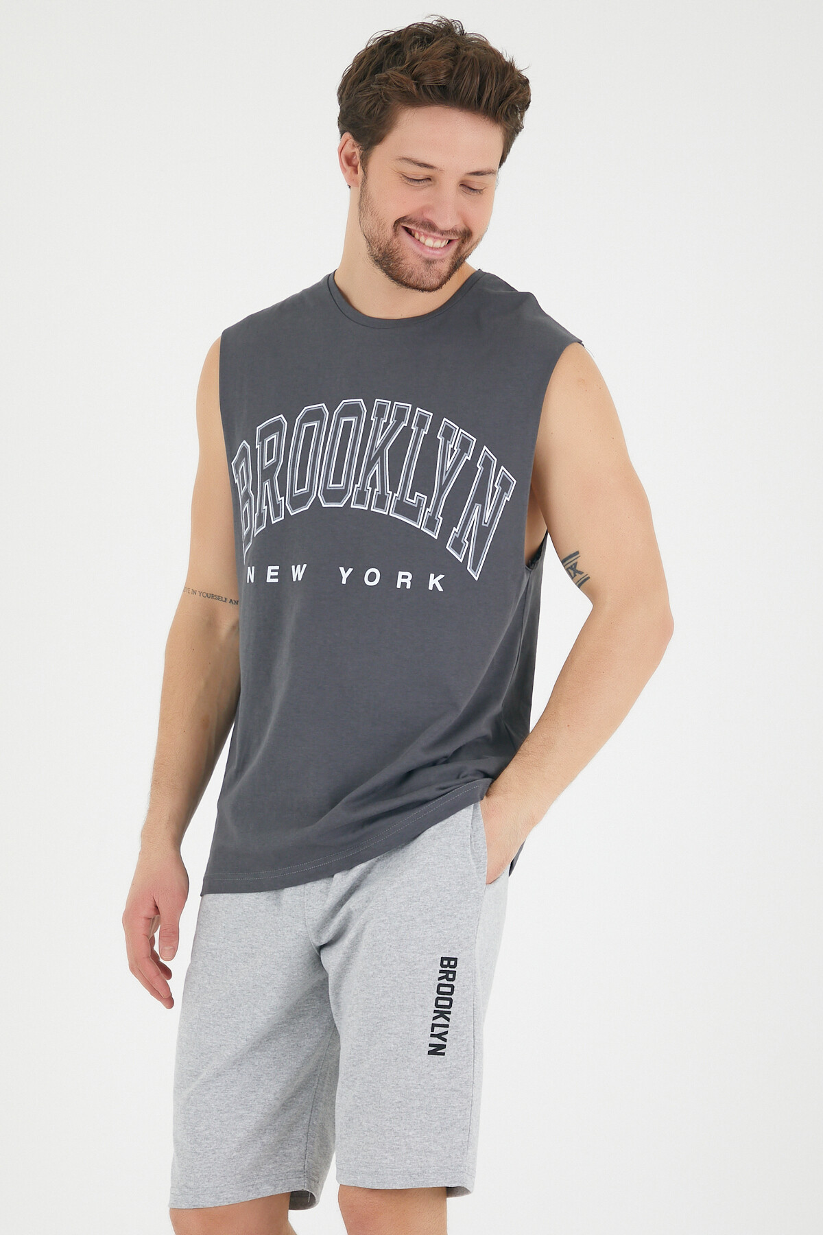 Süperlife Erkek Bisiklet Yaka Regular Fit  Brooklyn Baskılı  Tişört SPR22TS116