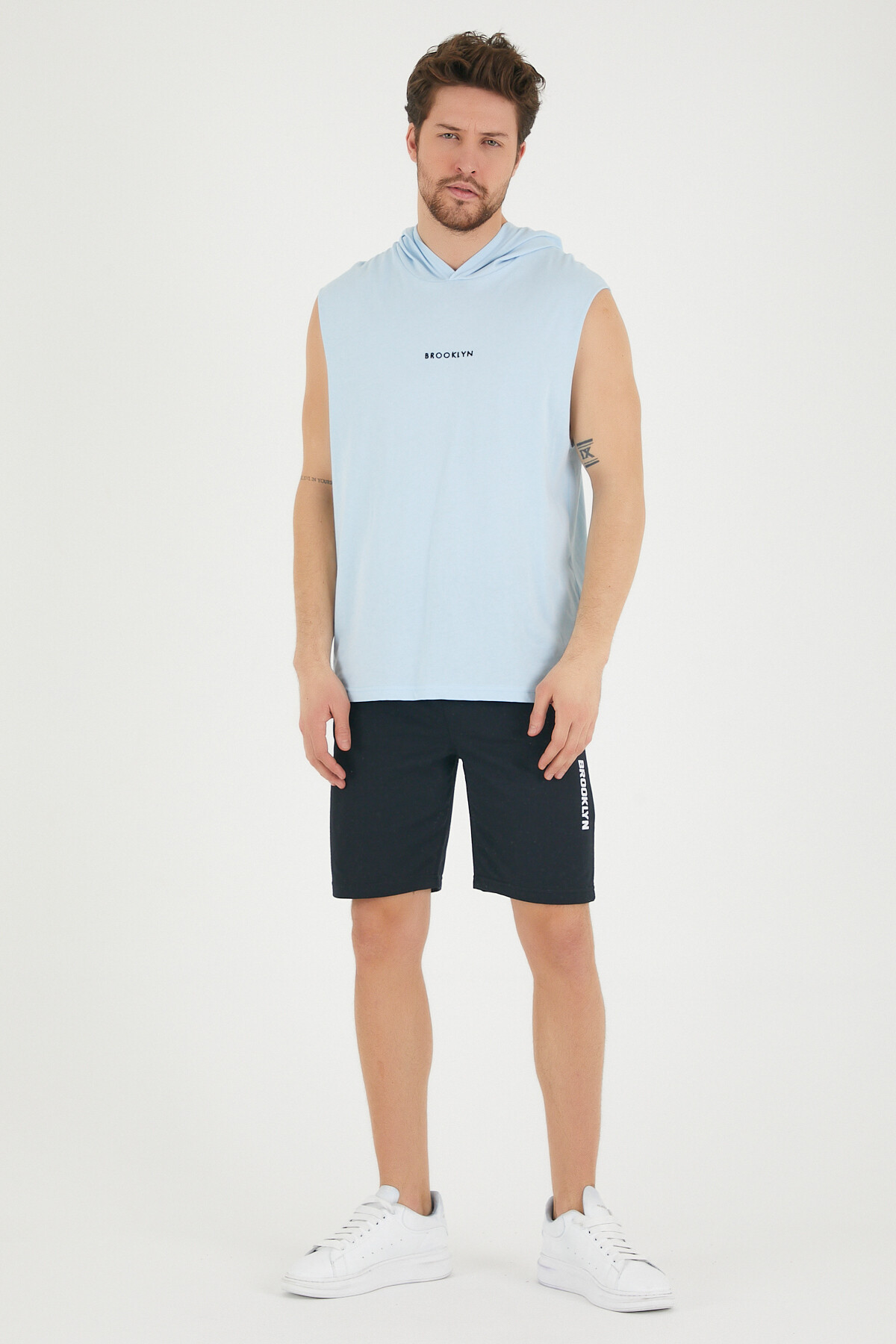 Süperlife Erkek Kapşonlu Regular Fit Brooklyn Baskılı Tişört SPR22TS121