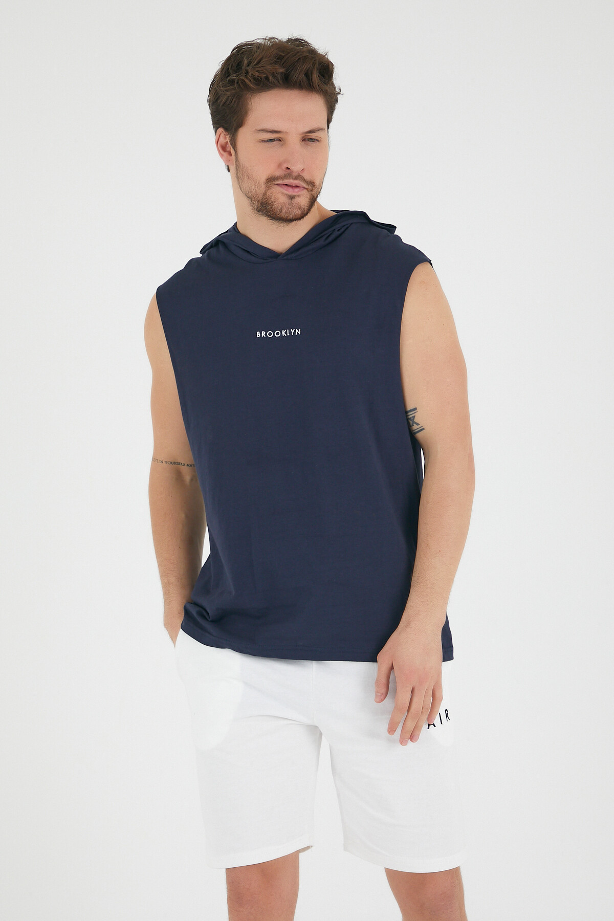 Süperlife Erkek Kapşonlu Regular Fit Brooklyn Baskılı Tişört SPR22TS121