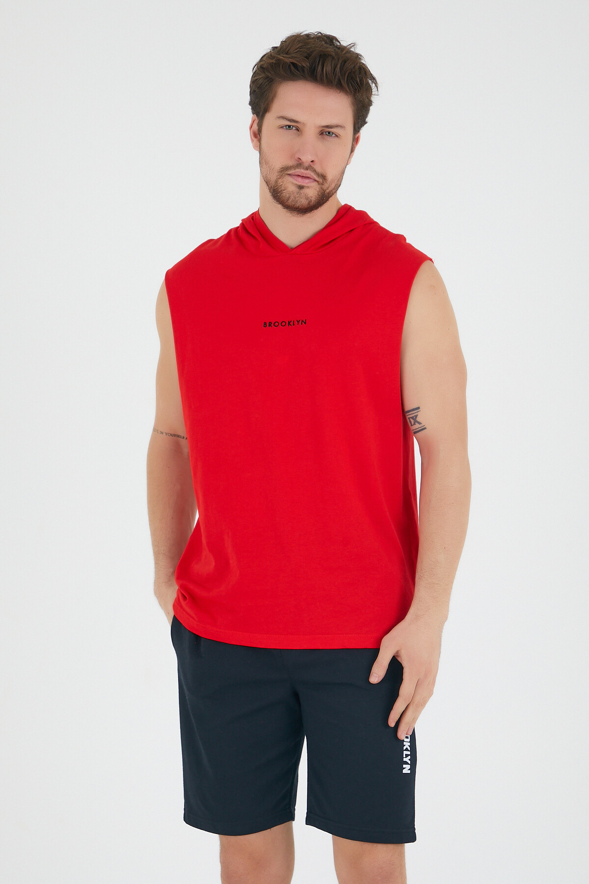 Süperlife Erkek Kapşonlu Regular Fit Brooklyn Baskılı Tişört SPR22TS121