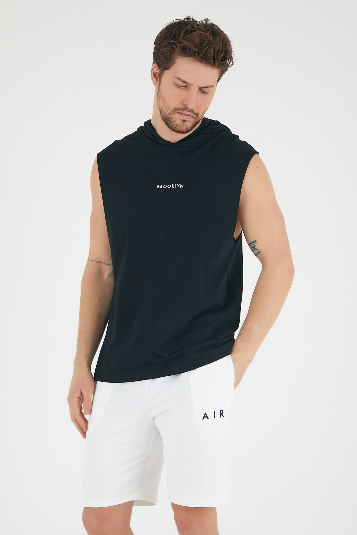 Süperlife Erkek Kapşonlu Regular Fit Brooklyn Baskılı Tişört SPR22TS121