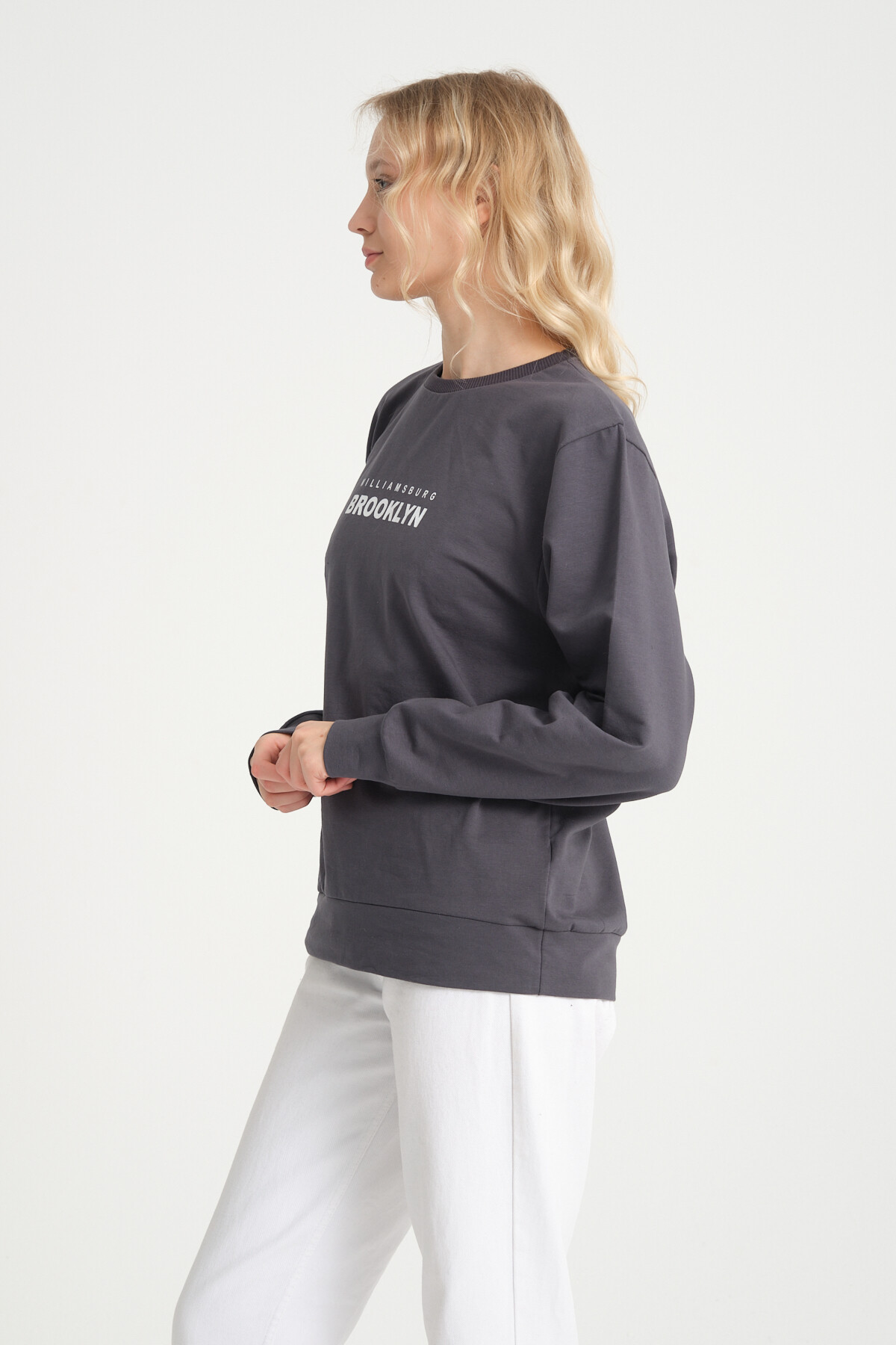 Süperlife Kadın Bisiklet Yaka Oversize Fit Brooklyn Baskılı İnce Sweatshirt SPR23SWK330