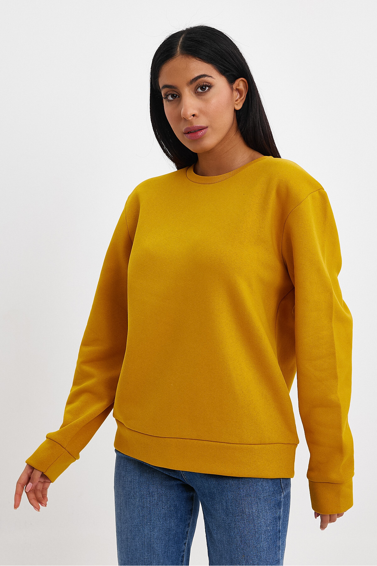 Kadın Bisiklet Yaka Rahat Kalıp 3 iplik İçi Polarlı Kalın Sweatshirt SPR24SWK36