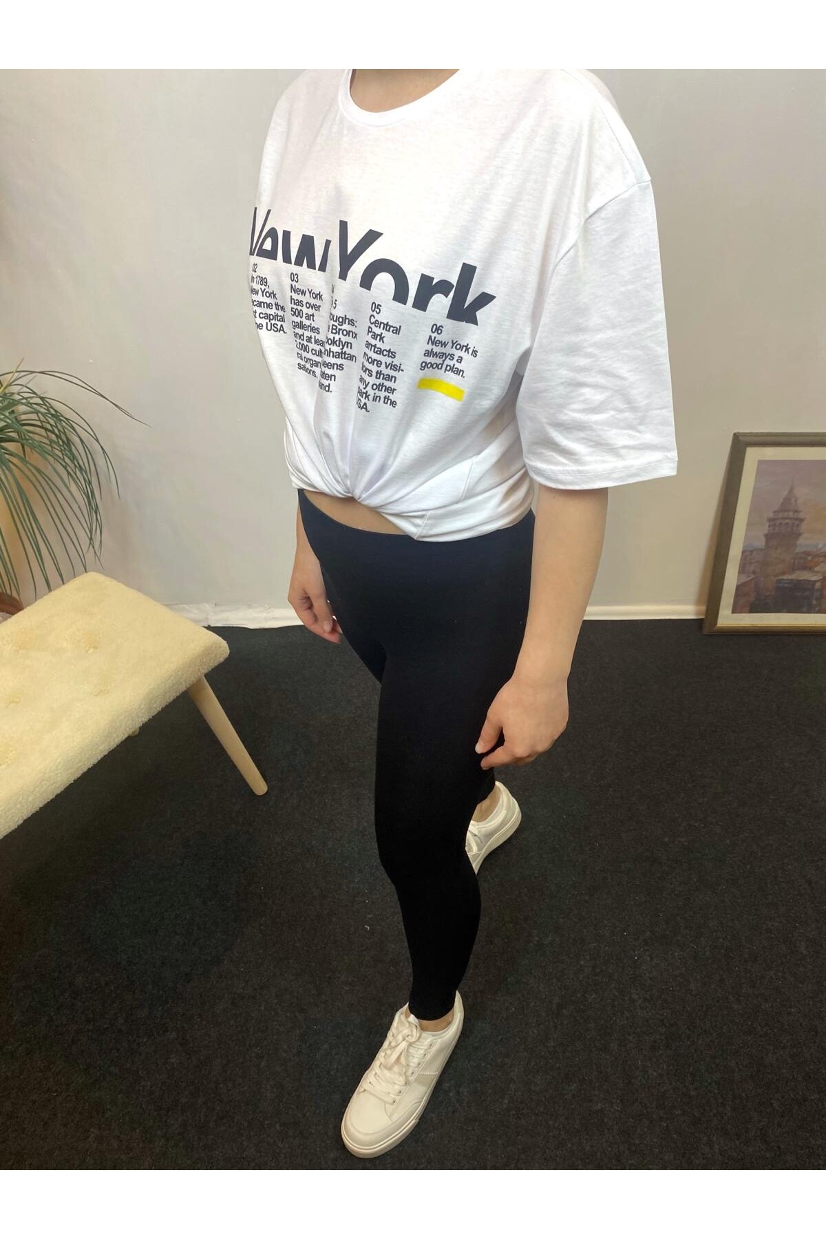 Kadın Bisiklet Yaka Oversize Kalıp New York Baskılı Tişort SPR24TSk112