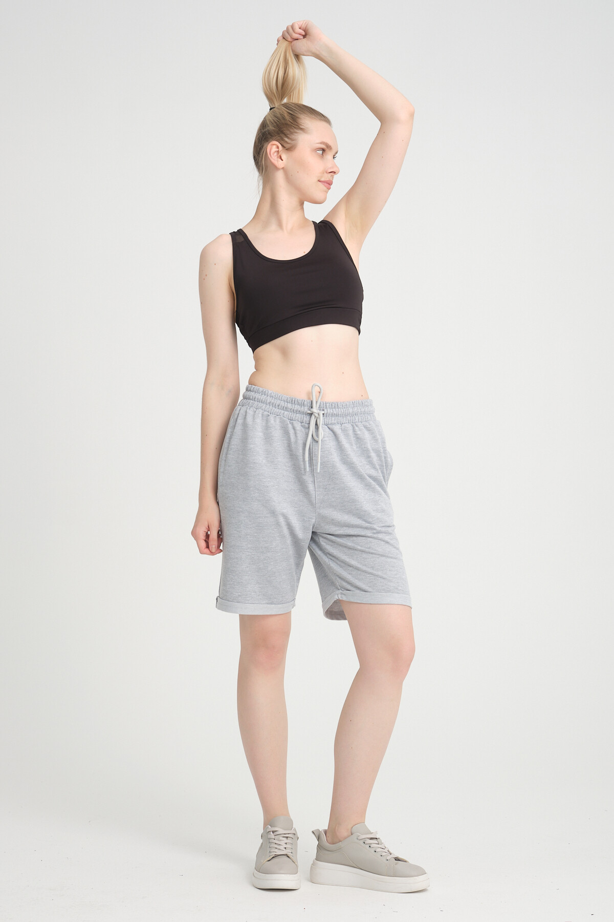 Kadın Regular Fit Duble Paça Şort SPR24SRK51