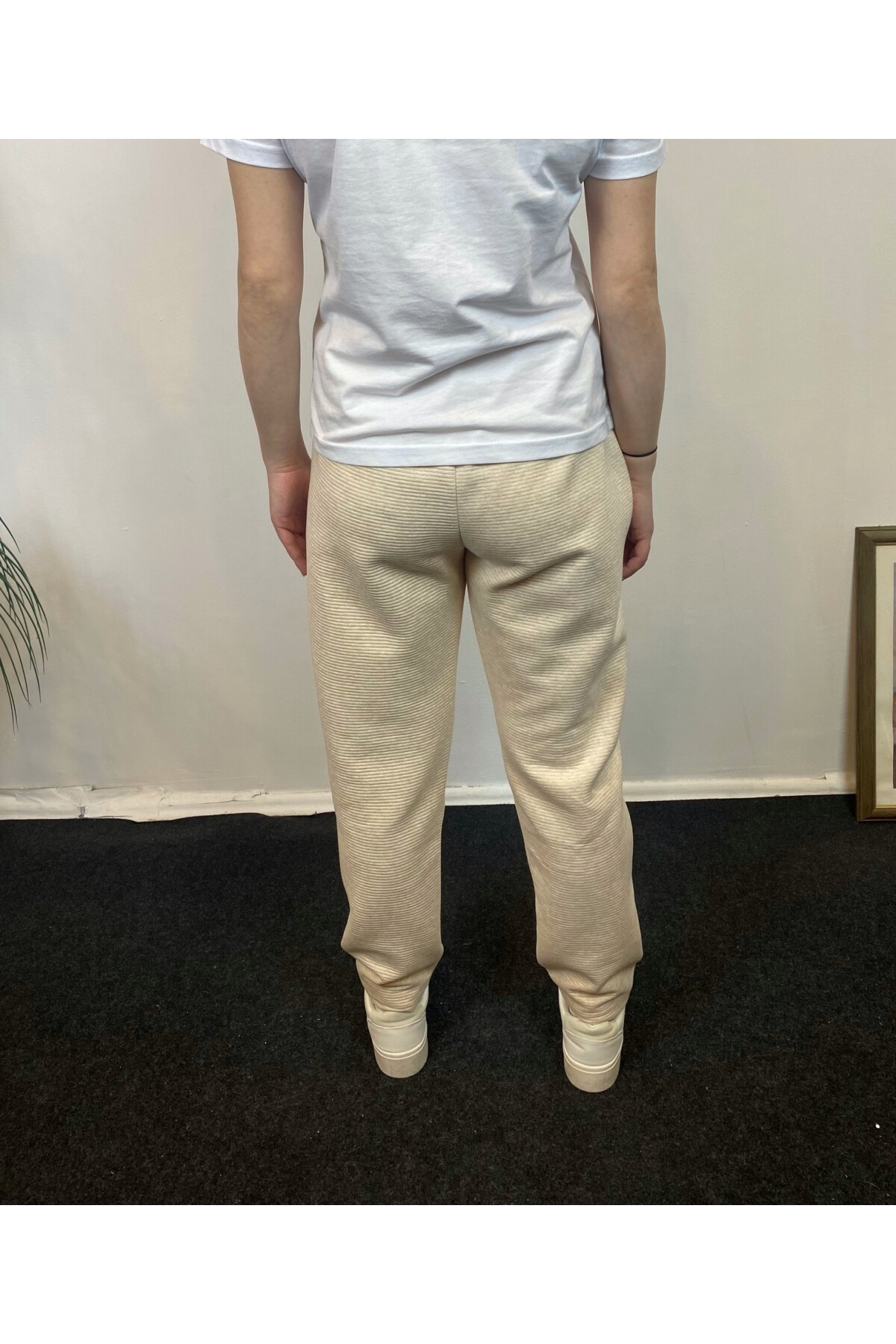 Kadın Regular Fit İnce  Eşofman Altı SPR24EAK83