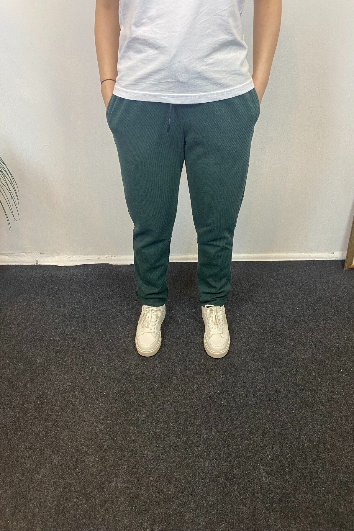 Kadın Regular Fit İnce  Eşofman Altı SPR24EAK83