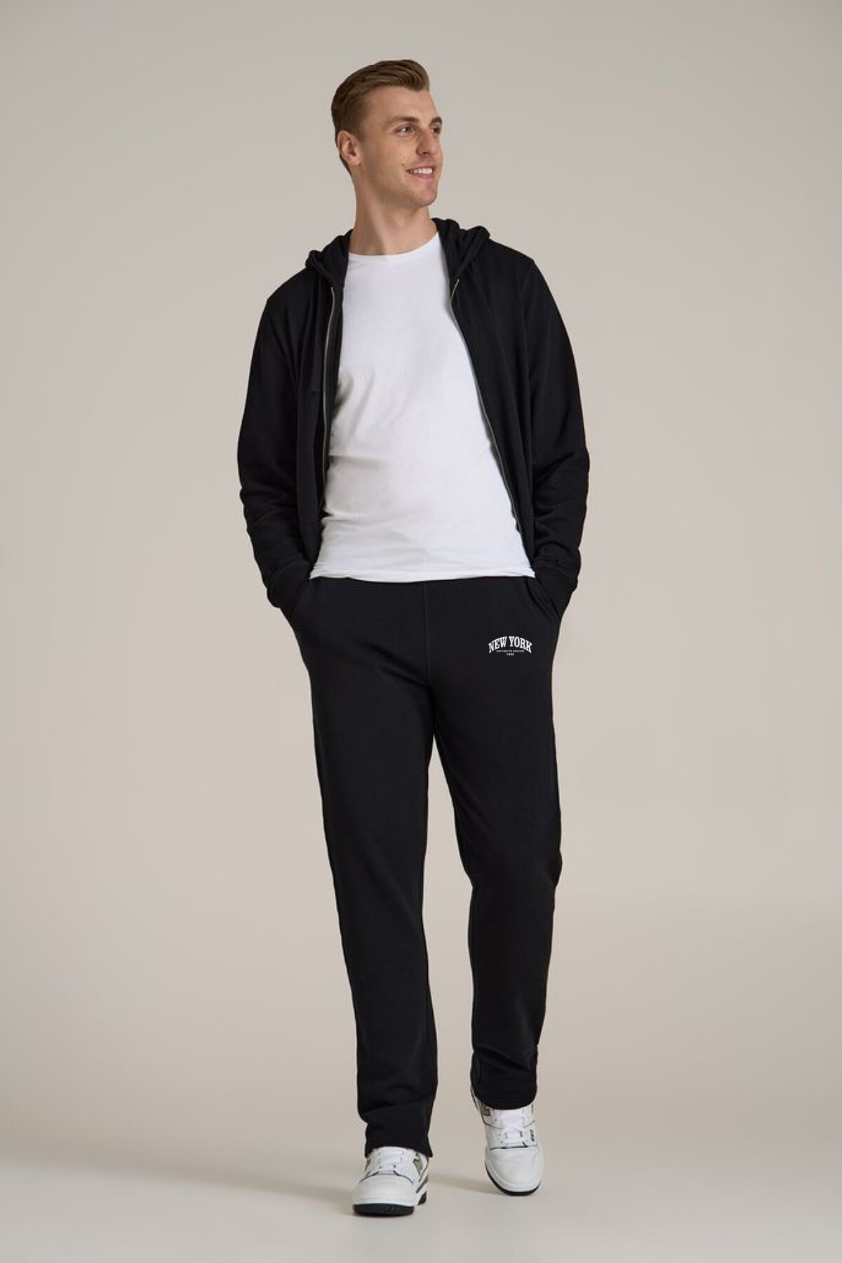 Erkek Regular Fit New York Baskılı İnce Eşofman Altı SPR25EA01