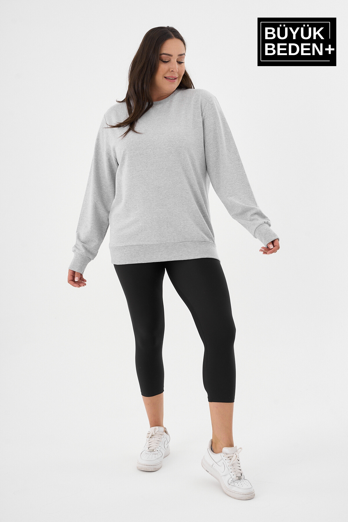 Kadın Büyük Beden Bisiklet Yaka İnce Sweatshirt SPR24BSWK56