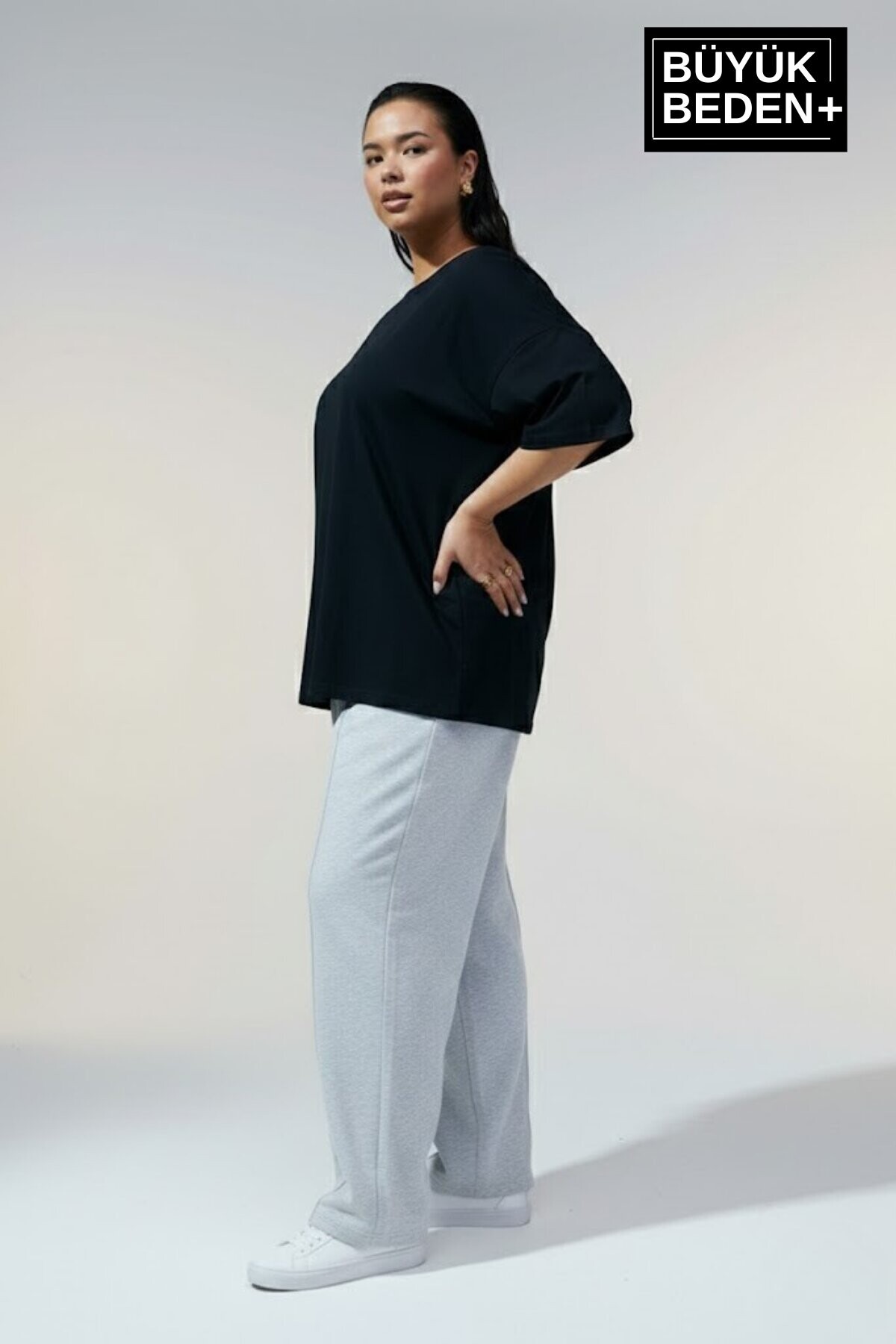 Büyük Beden Kadın Basic 3XL-6XL Bisiklet Yaka 3lü Tişört Seti SPR26BTSK510+3