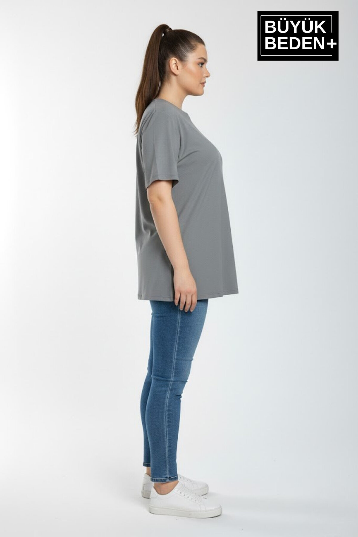Büyük Beden Kadın Basic Tişört – Pamuklu Düz T-Shirt 3XL-6XL SPR26BTSK510