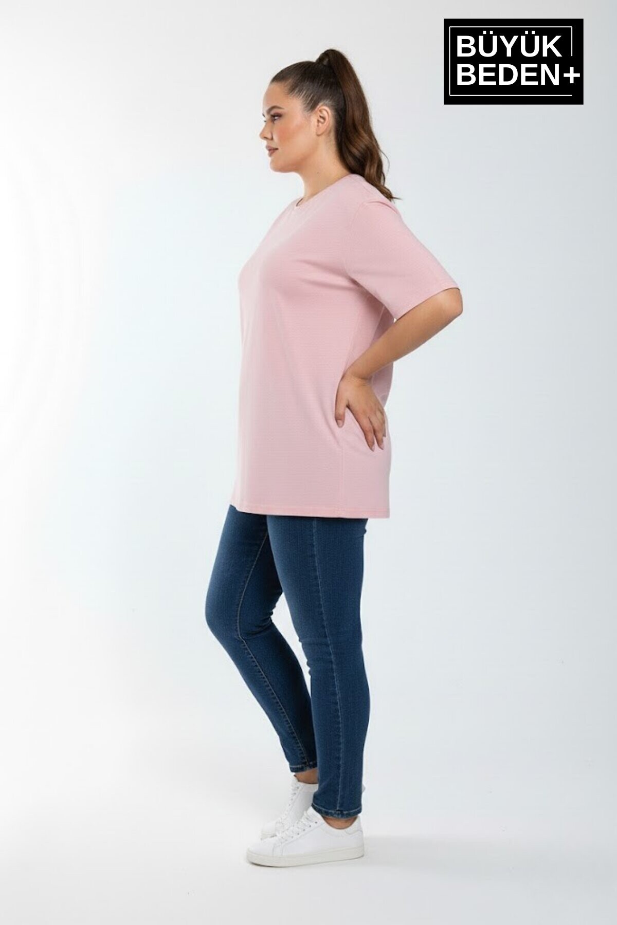 Büyük Beden Kadın Basic Tişört – Pamuklu Düz T-Shirt 3XL-6XL SPR26BTSK510