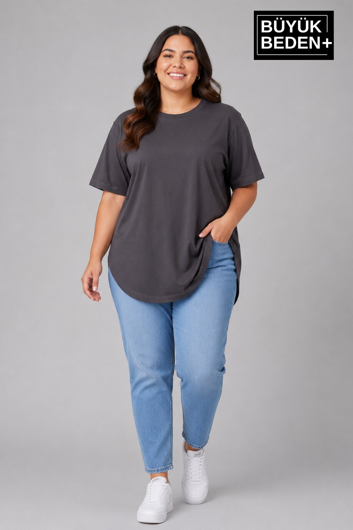 Süperlife Büyük Beden Kadın Bisiklet Yaka Basic Oval Etek Detalylı 3xl-6xl Uzun Tunik SPR26BTSK502