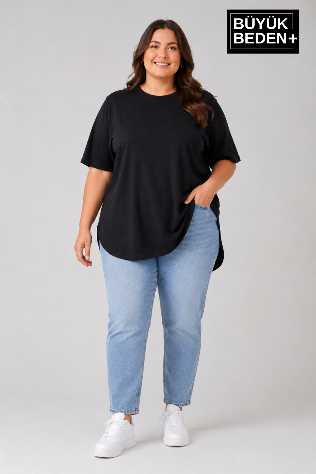 Süperlife Büyük Beden Kadın Bisiklet Yaka Basic Oval Etek Detalylı 3xl-6xl Uzun Tunik SPR26BTSK502