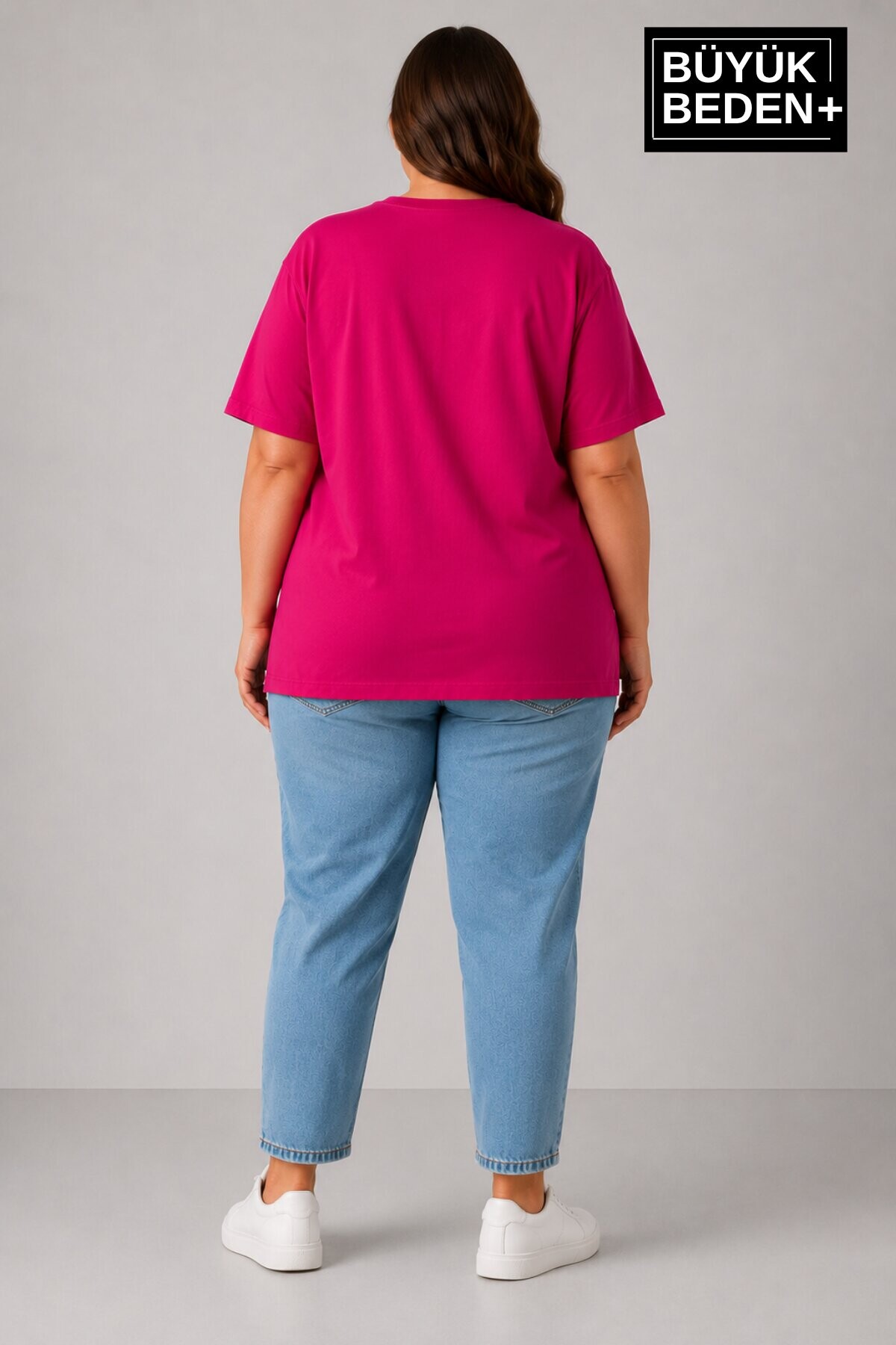 Süperlife Büyük Beden Kadın Bisiklet Yaka Yırtmaç Detaylı 3XL-6XL Tunik Tişört SPR26BTSK501