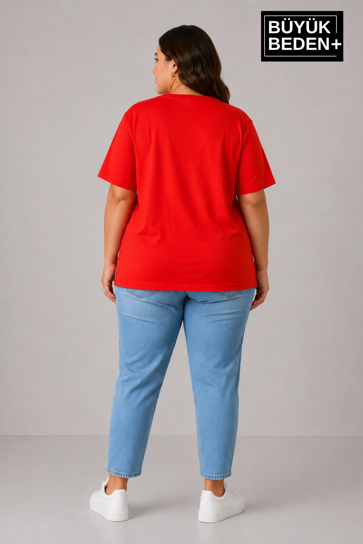 Süperlife Büyük Beden Kadın Bisiklet Yaka Yırtmaç Detaylı 3XL-6XL Tunik Tişört SPR26BTSK501