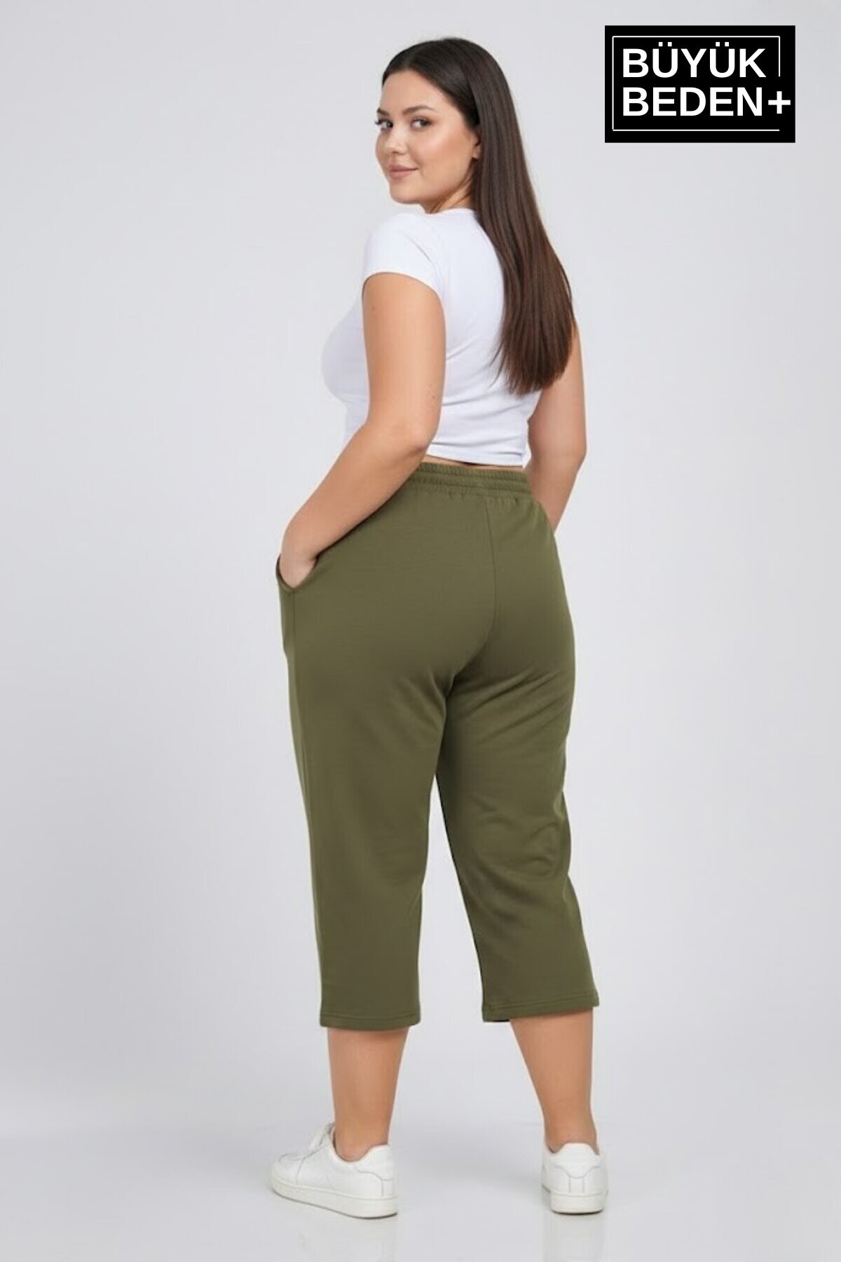 Kadın Büyük Beden Şort 3XL-6XL  Rahat Kesim Diz Altı Günlük Şort-SPR26BSRK591