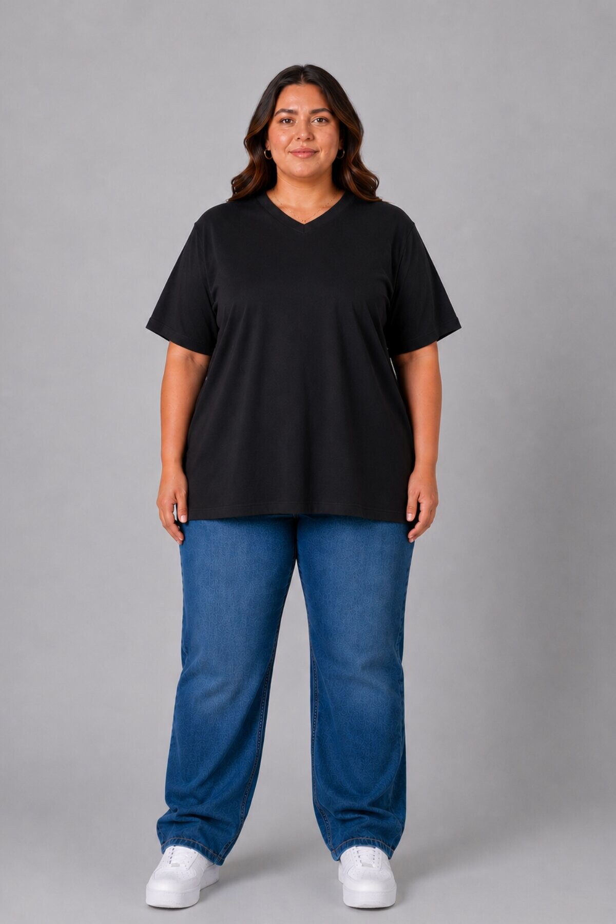 Süperlife Büyük Beden Kadın V Yaka Pamuklu Basic Tişört Lacivert 3XL-6XL SPR26BTSK509