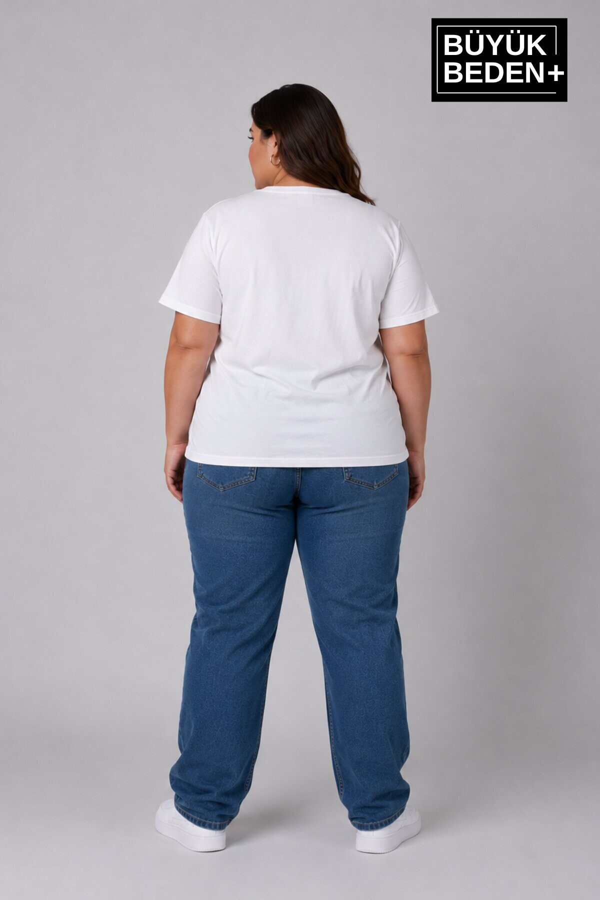 Süperlife Büyük Beden Kadın V Yaka Pamuklu Basic Tişört Lacivert 3XL-6XL SPR26BTSK509