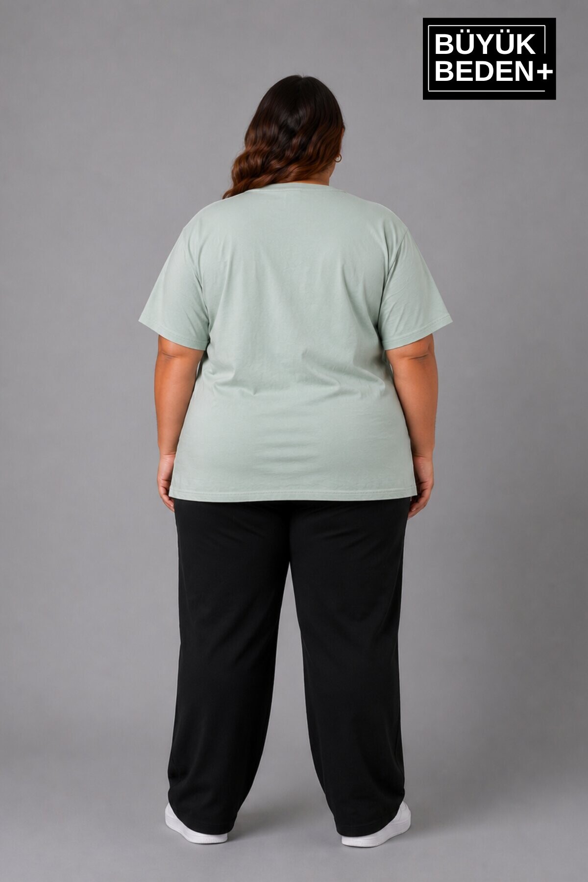 Süperlife Büyük Beden Kadın V Yaka Pamuklu Basic Tişört Lacivert 3XL-6XL SPR26BTSK509