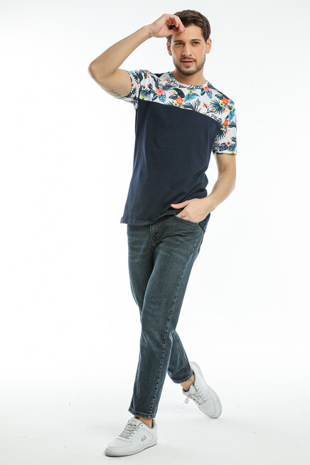 Süperlife Erkek Bisiklet Yaka Slim Fit Kol ve Ön Garnili Tişort SPR21Y06