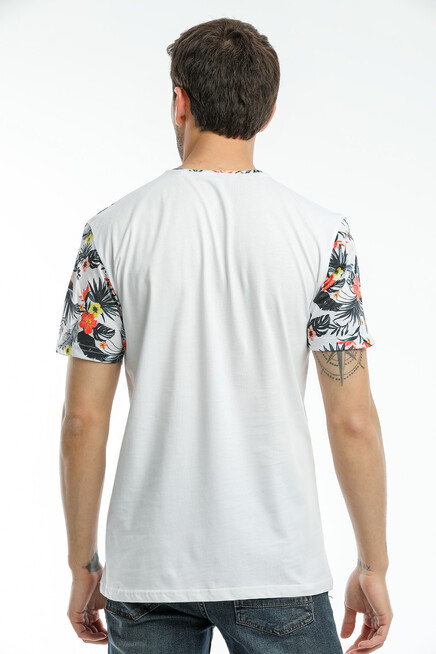 Süperlife Erkek Bisiklet Yaka Slim Fit Kol ve Ön Garnili Tişort SPR21Y06