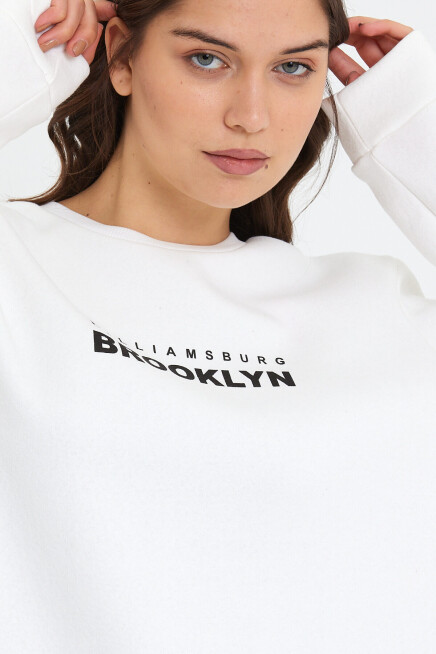 Süperlife Kadın Bisiklet Yaka Oversize Fit Brooklyn Baskılı İnce Sweatshirt SPR23SWK330