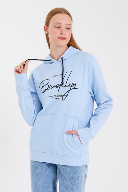Süperlife Kadın Kapşonlu Regular Fit El Yazılı Brooklyn Baskılı İnce Sweatshirt SPR23SWk361