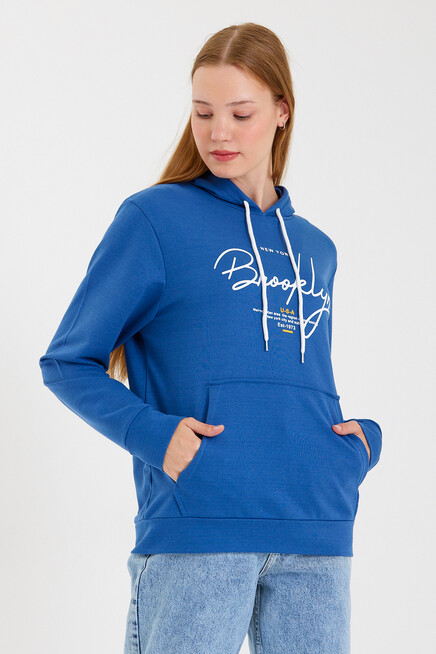 Süperlife Kadın Kapşonlu Regular Fit El Yazılı Brooklyn Baskılı İnce Sweatshirt SPR23SWk361