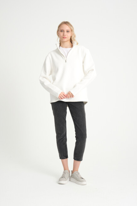  Kadın  Rahat Kalıp İçi Polarlı 3 iplik Yarım Fermuarlı  SweatShırt spr24swK21