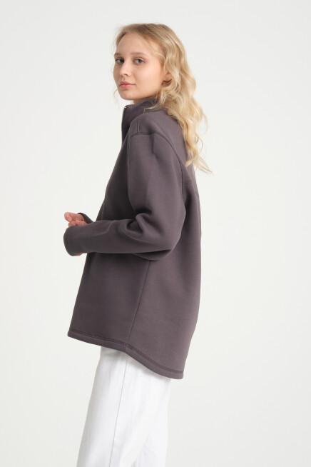  Kadın  Rahat Kalıp İçi Polarlı 3 iplik Yarım Fermuarlı  SweatShırt spr24swK21