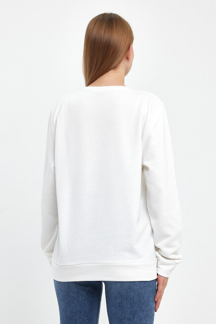 Kadın Bisiklet Yaka Rahat Kalıp 3 iplik Kalın AR Nakışlı Sweatshirt SPR24SWK33