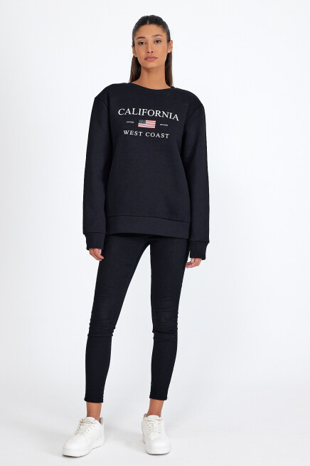 Süperlife Kadın Bisiklet Yaka Rahat Kalıp İçi Polarlı 3 iplik Amerikan Baskılı Swetashırt spr24swk26