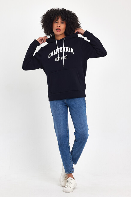 Kadın Kapşonlu Rahat Kalıp İçi Polarlı 3 iplik Californıa West  Baskılı Swetashırt SPR24SWK08