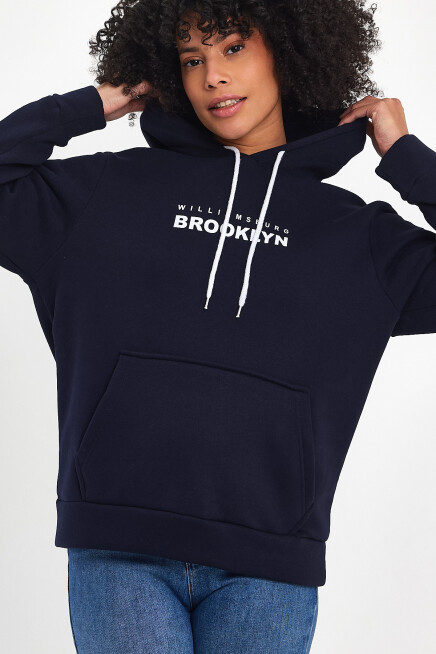 Kadın Kapşonlu Rahat Kalıp İçi Polarlı 3 iplik  W. Brooklyn Baskılı Swetashırt spr24swk04 