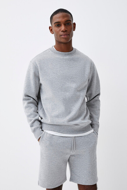 Erkek Bisiklet Yaka Rahat Kalıp 3 iplik İçi Polarlı Kalın Sweatshirt SPR25SW36