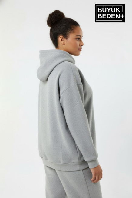 Kadın Büyük Beden Kapüşonlu El yazılı Brooklyn Baskılı Rahat Kalıp Sweatshirt SPR26BSWK958