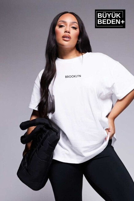 Kadın Büyük Beden Orta Brooklyn Baskılı Bisiklet Yaka Tshırt SPR25BTSK11