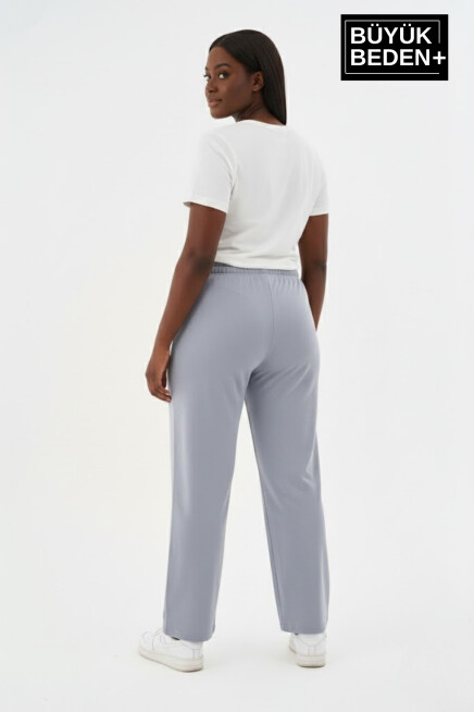 Kadın Büyük Beden Rahat Kesim Paça Reçmeli İnce Eşofman Altı SPR26EAK952