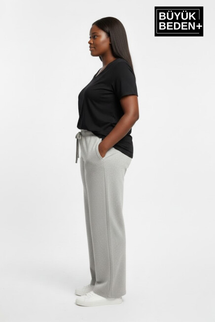 Kadın Büyük Beden Rahat Kesim Paça Reçmeli İnce Eşofman Altı SPR26EAK952