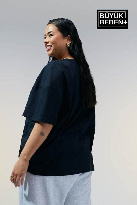 Kadın Büyük Beden Air Baskılı Bisiklet Yaka Tshırt SPR25BTSK901