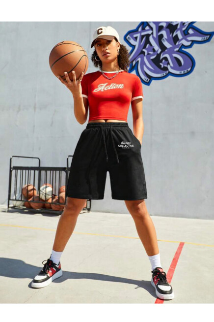 Kadın Unified Collective Baskılı Standart &Regular Kalıp Şort SPR25SRK084