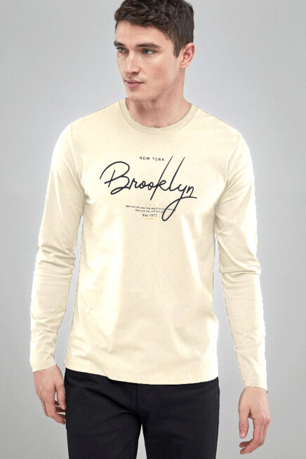Erkek Uzun Kollu El Yazılı Brooklyn Baskılı Tshırt SPR25TS39