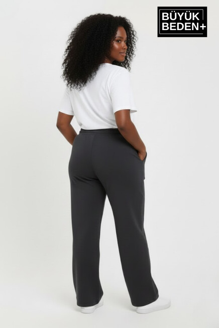 Kadın Büyük Beden Rahat Kesim Paça Reçmeli İnce Eşofman Altı SPR26EAK952