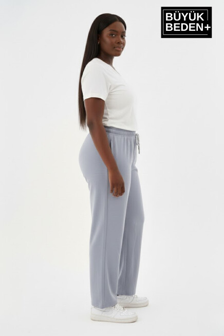 Kadın Büyük Beden Rahat Kesim Paça Reçmeli İnce Eşofman Altı SPR26EAK952